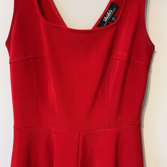 The PERFECT red cocktail dress-WORN ONCE - Picture 3 of 5